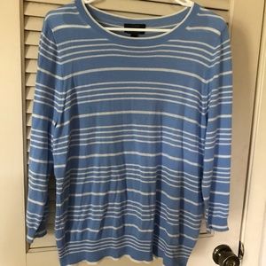 🌹 J. Crew Italian Cashmere Light Sweater 🌹